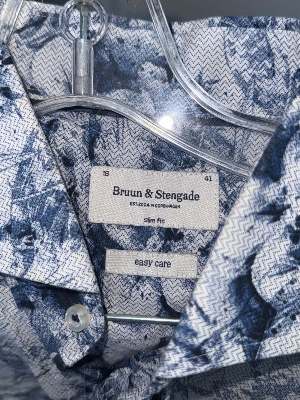Bruun & Stengade Slim Fit Blue Floral Print Easy Care Cotton Shirt View 3